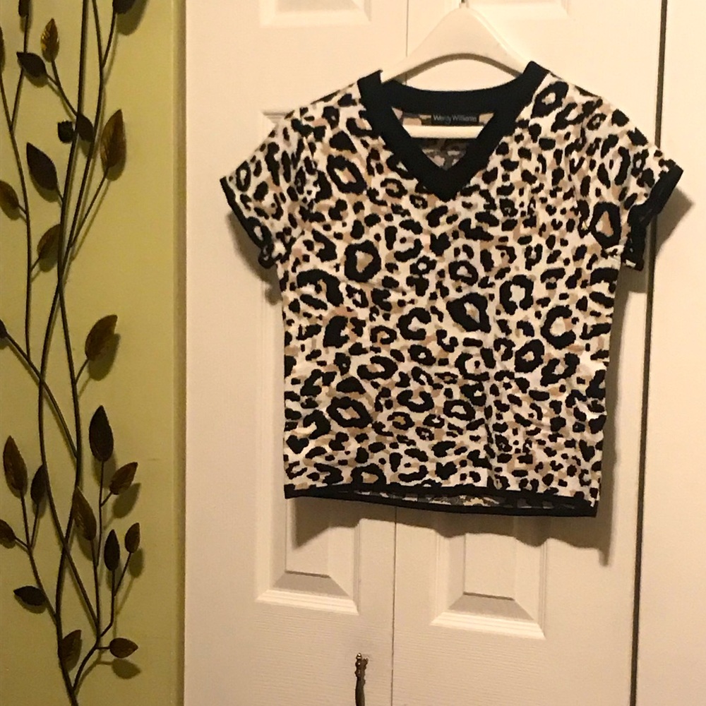 Leopard Vneck Leopard Mid-drift Sweater